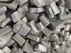 الماس جوشی چیست
